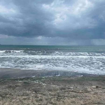 Apartamento 2-bedroom 300m To The