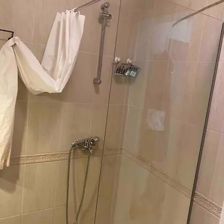 Apartamento 2-bedroom 300m To The