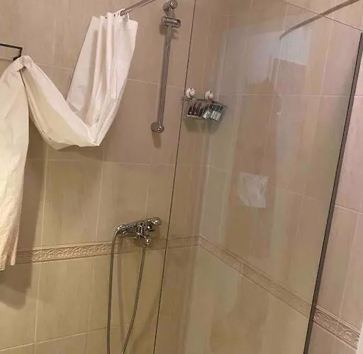 Апартамент 2-bedroom 300m To The