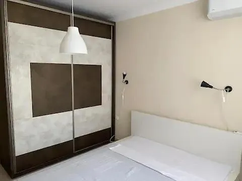 2-bedroom 300m To The Апартамент Поморие