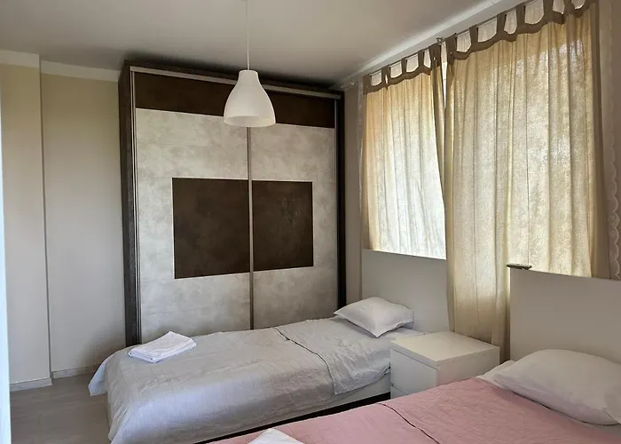 2-bedroom 300m To The