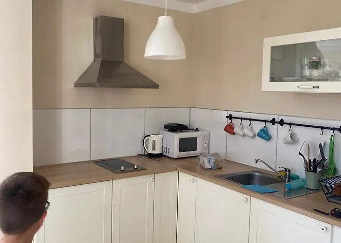 2-bedroom 300m To The Апартамент Поморие