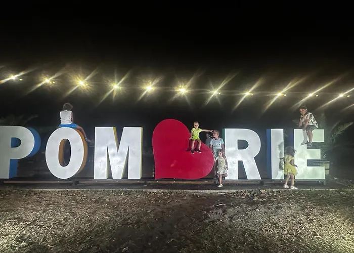 2-bedroom 300m To The * Поморие